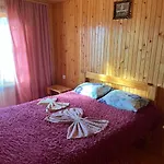 Apartment на пагорбі Mykulychyn