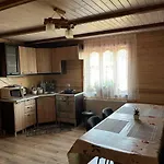 Apartment на пагорбі *