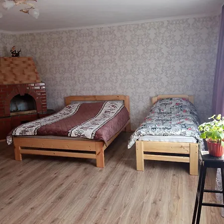 на пагорбі Apartment Mykulytschyn