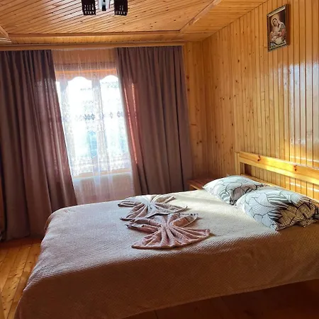 на пагорбі Apartment Mykulytschyn