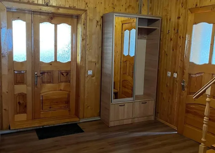 на пагорбі Apartman *