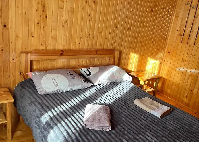 на пагорбі Apartman *